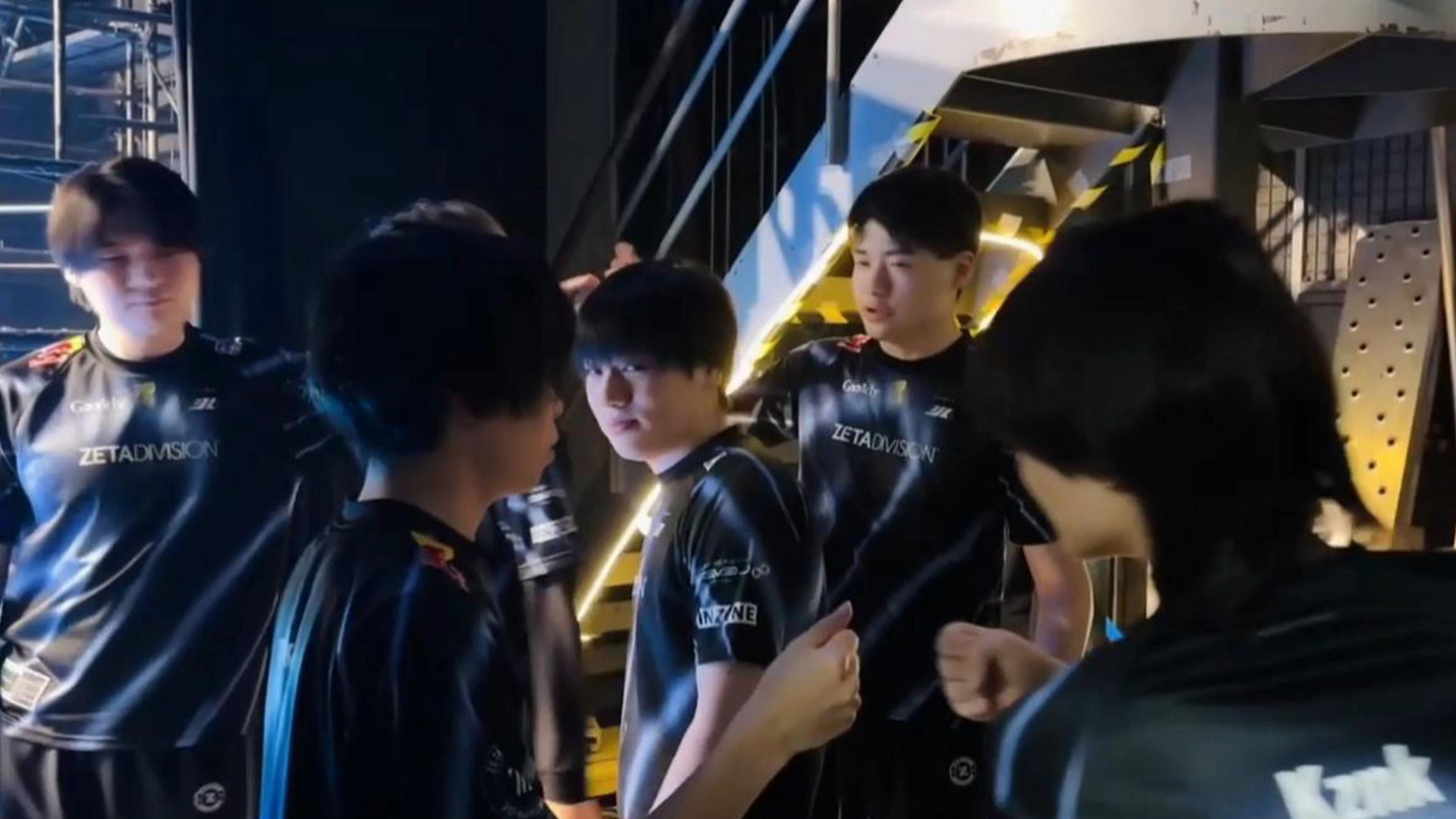 T1鏖战DFM，Tarzan打出惊人五杀宿命之战小组赛，引爆全场热议的简单介绍