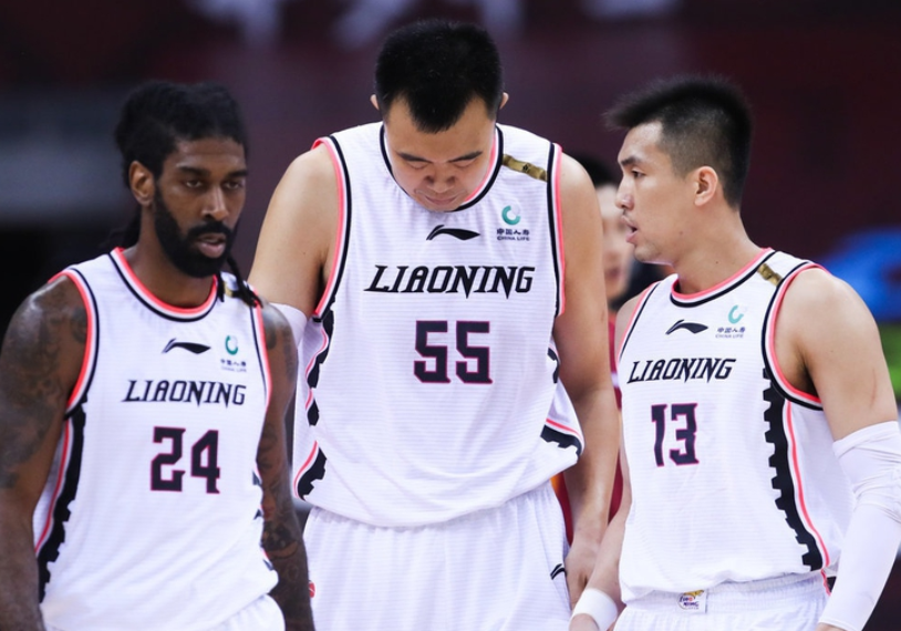 开云足球直播-包含DFM翻盘FPX，Kanavi操刀奇招英雄翻盘宿敌对决淘汰赛，留下经典瞬间的词条