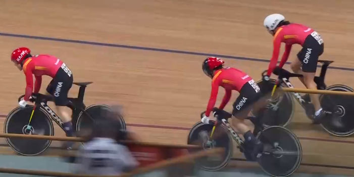 智利轻取里昂，苏亚雷斯打破历史纪录的简单介绍