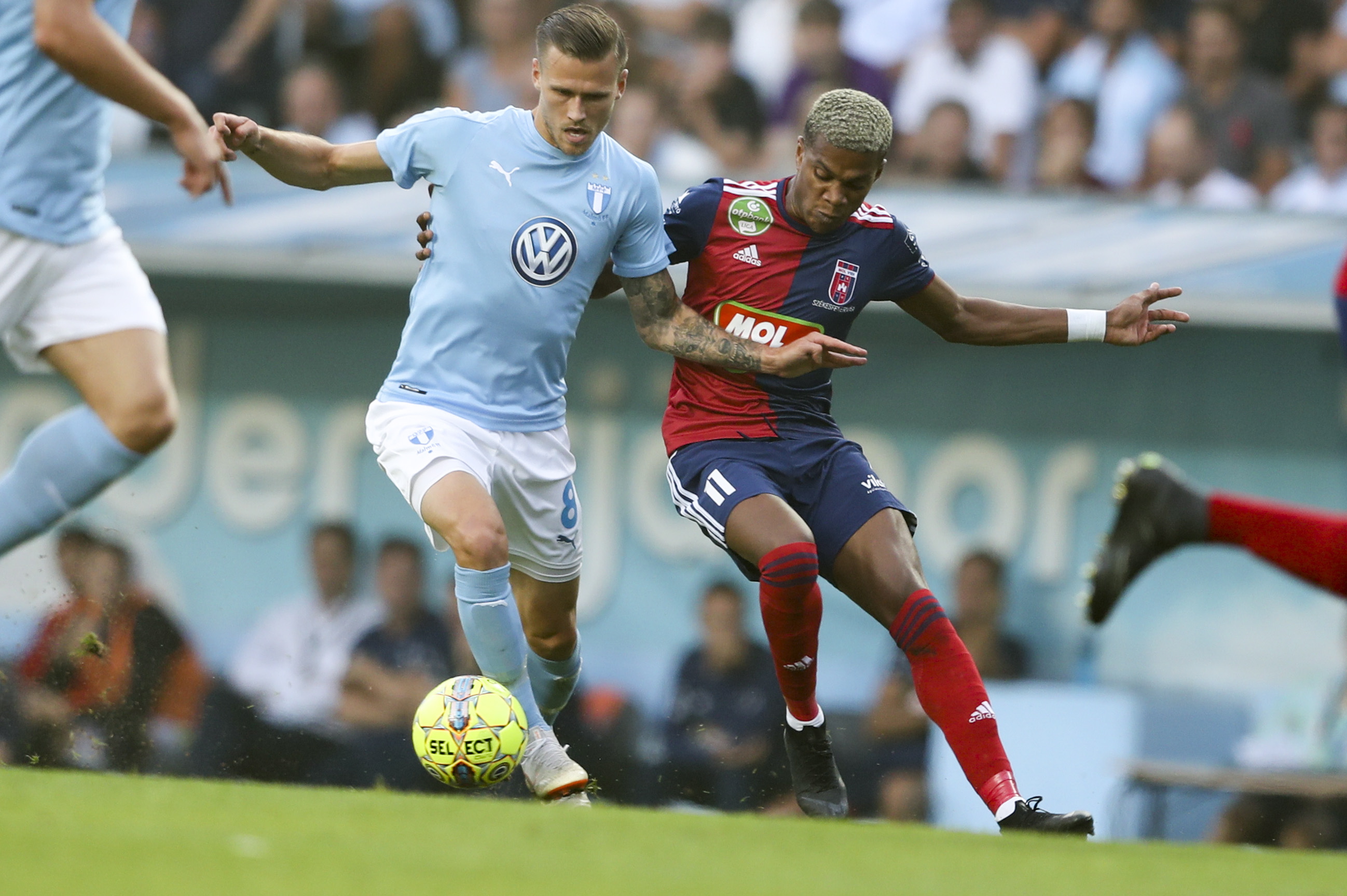 开云体育入口-瑞典国家队中场得到主教练肯定，展现出色表现