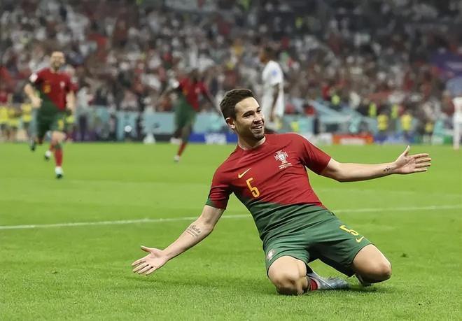 国际男足友谊赛:葡萄牙队胜出摩洛哥队的简单介绍 国际男足友谊赛:葡萄牙队胜出摩洛哥队的简单介绍