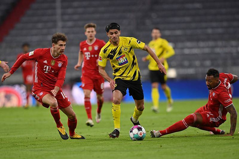 开云下载-包含群雄逐鹿，德甲榜首之争日益激烈的词条