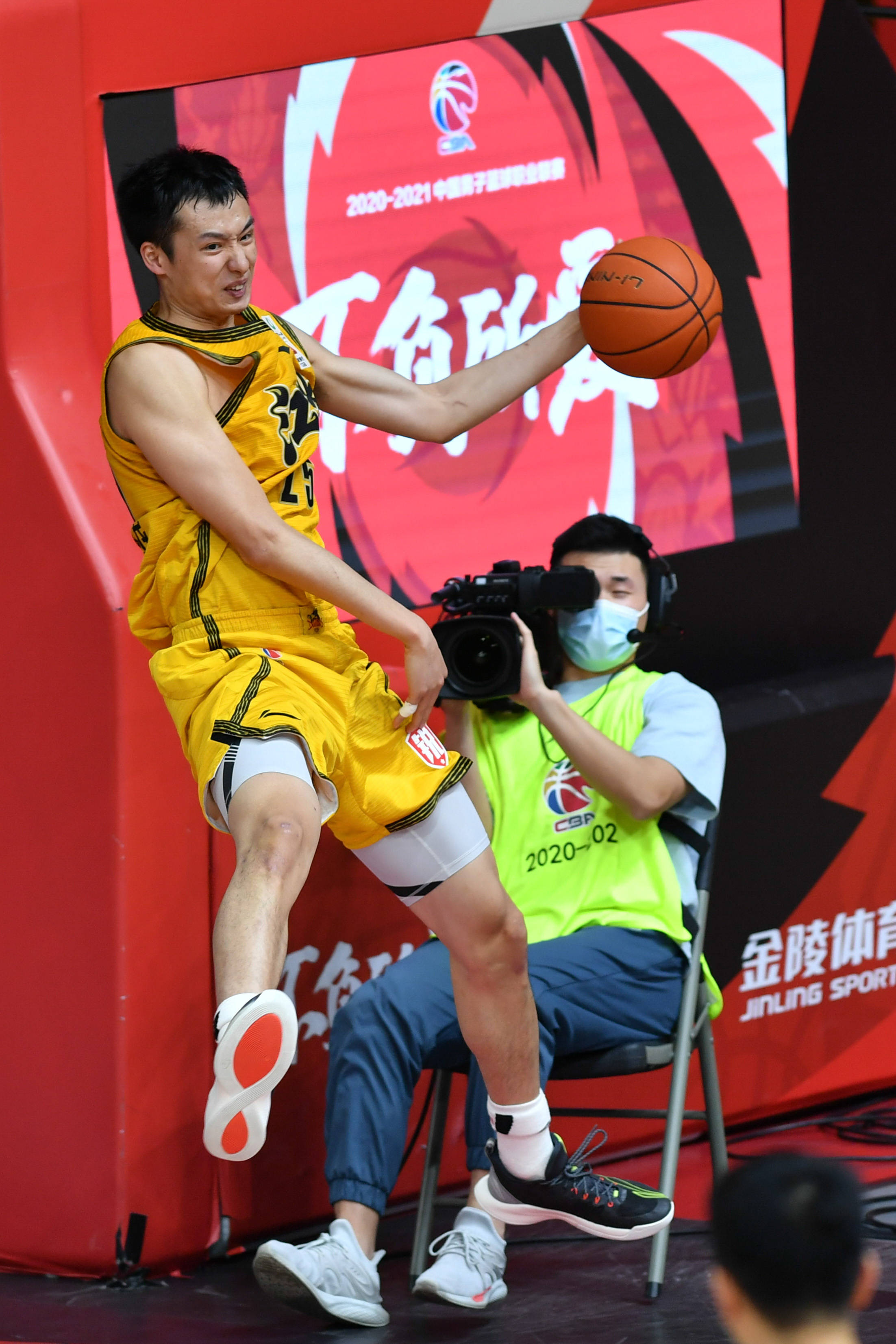 球队主力球员复出,备战关键比赛一触即发 球队主力球员复出,备战关键比赛一触即发