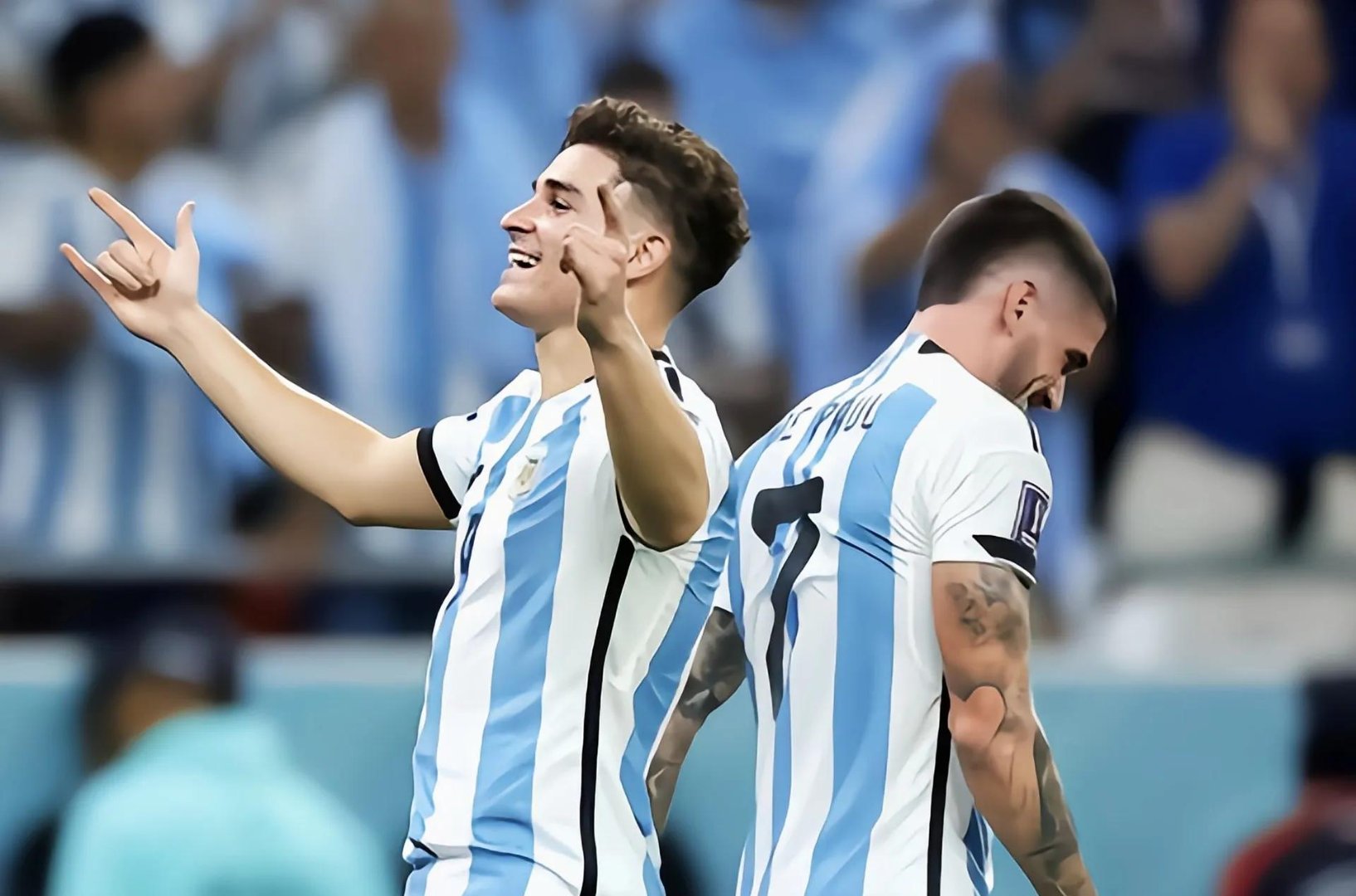 包含阿根廷国家队坚守位置，迎接土耳其挑战的词条