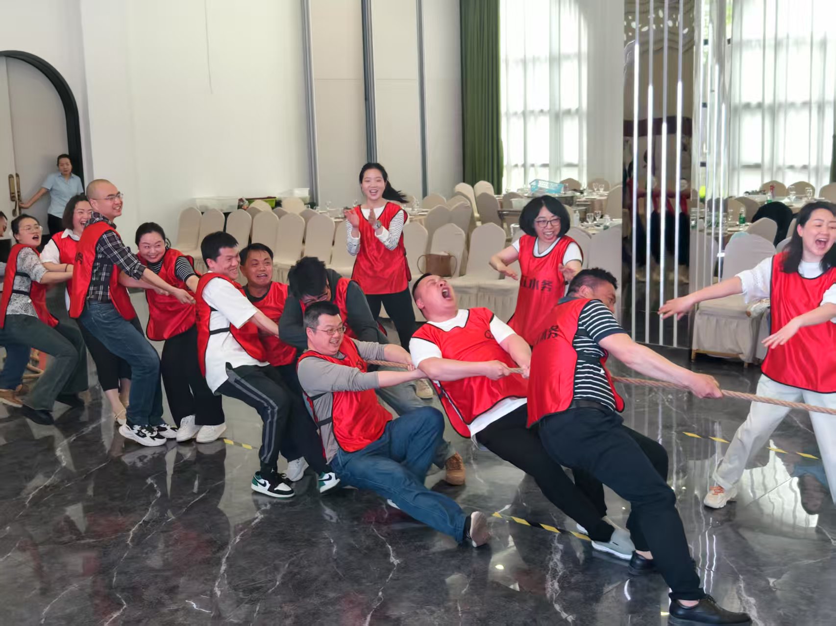 胜负之间!团队协作迎接挑战的简单介绍 胜负之间!团队协作迎接挑战的简单介绍