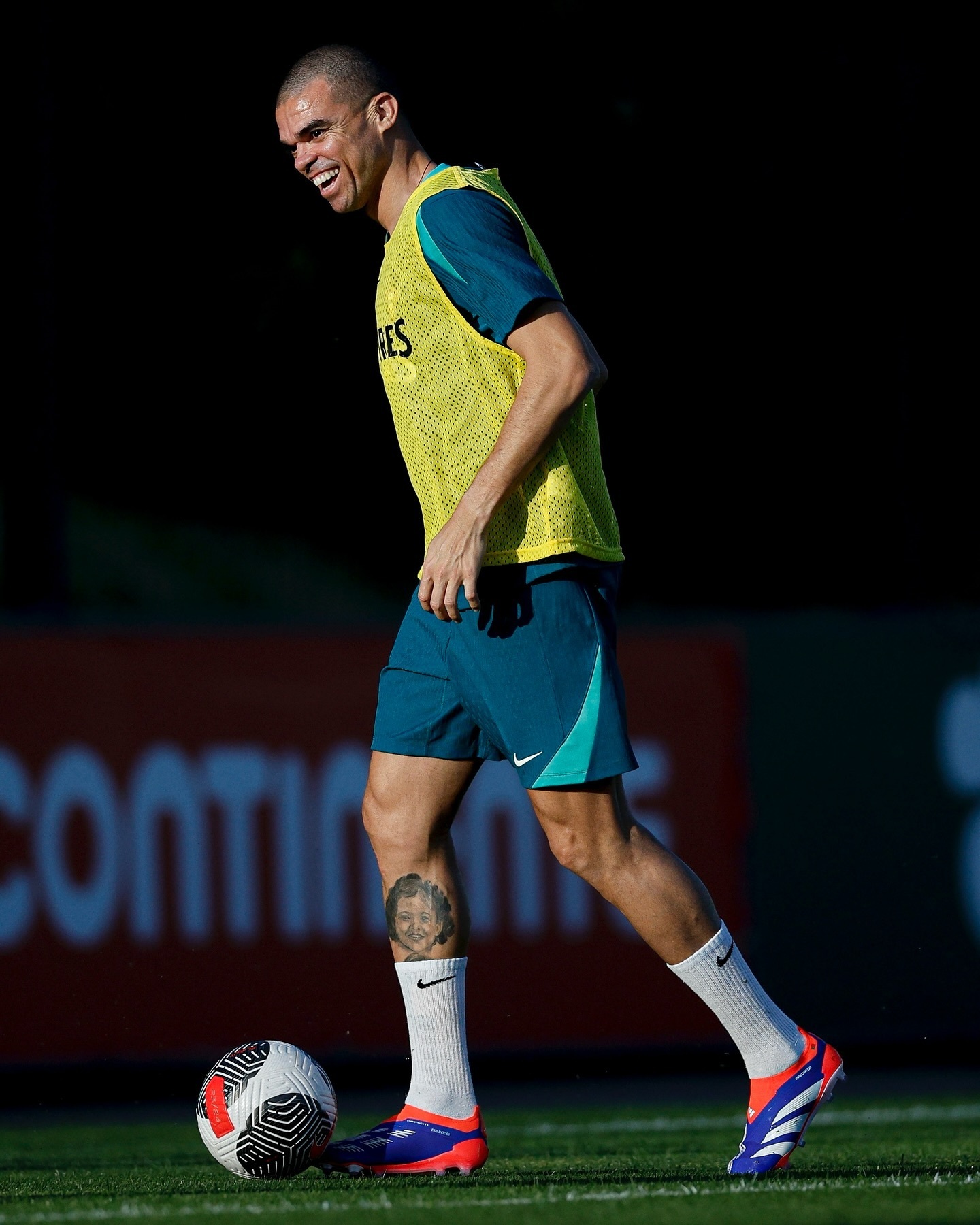 包含欧洲杯资格赛国家队备战积极备战关键战役的词条 包含欧洲杯资格赛国家队备战积极备战关键战役的词条