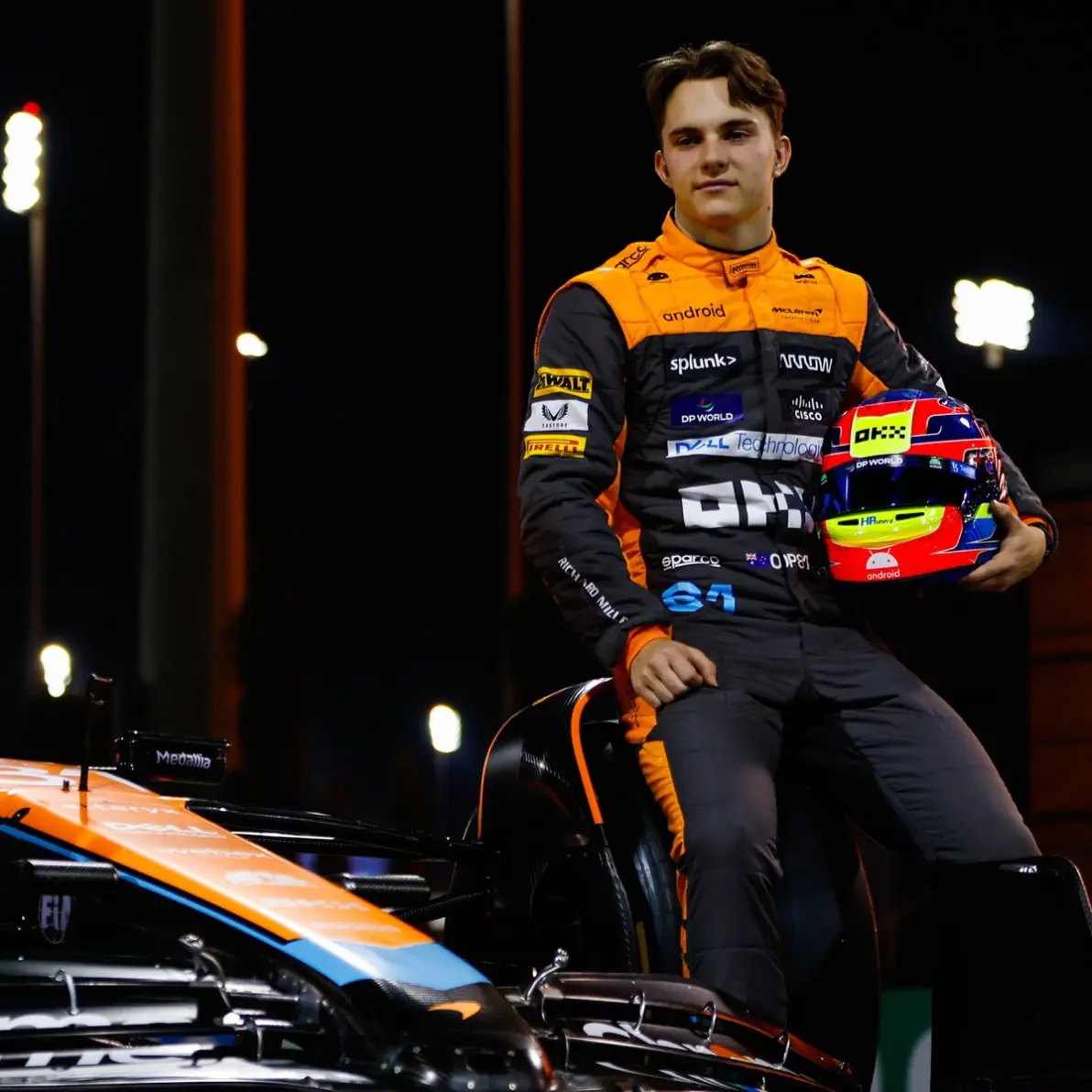 开云体育在线-包含威廉姆斯翻盘雷诺车队，皮亚斯特里刷新纪录的词条