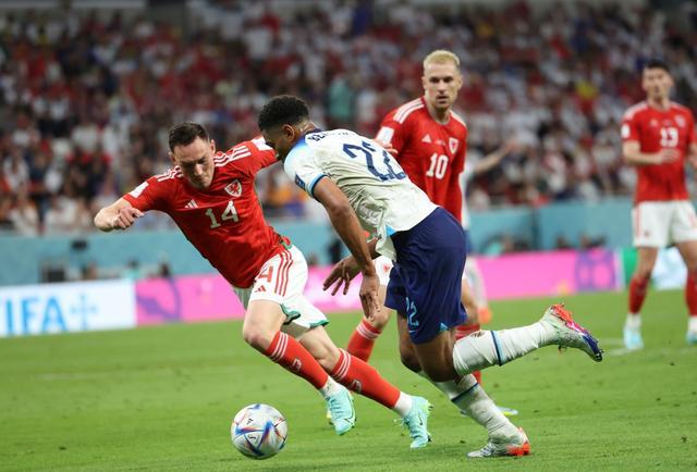 丹麦横扫塞内加尔，福登统治全场