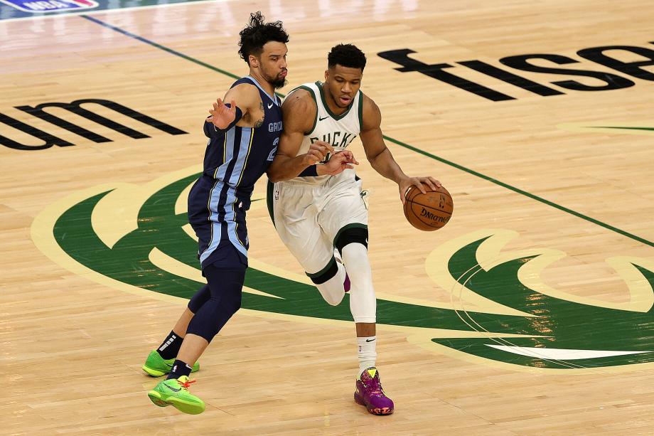 公牛力克灰熊，字母哥惊艳四座的简单介绍