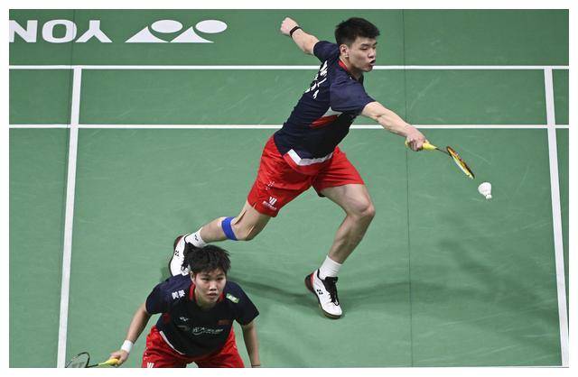 泰国队险胜马来西亚队，黄鸭组合带队取胜的简单介绍