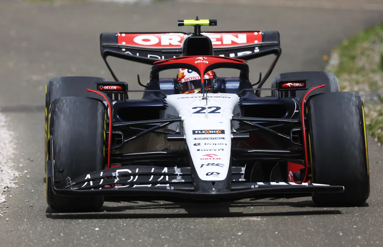 开云体育登录-红牛二队碾压哈斯车队，阿隆索统治全场的简单介绍