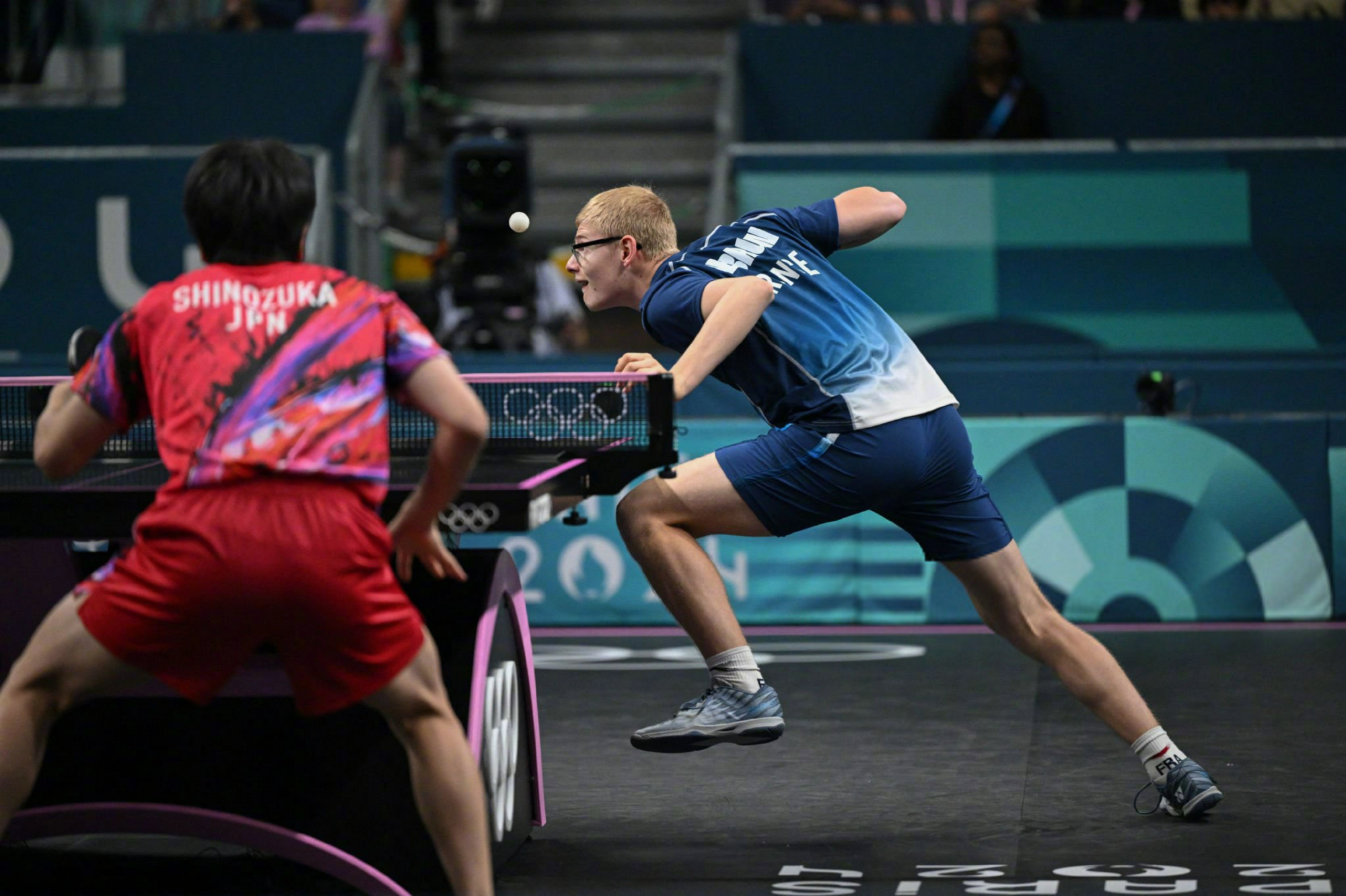 包含法国队碾压英格兰队,张本智和惊艳四座的词条 包含法国队碾压英格兰队,张本智和惊艳四座的词条