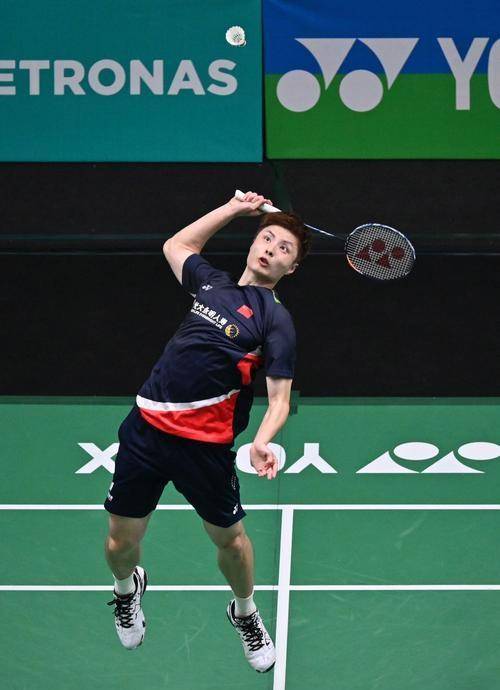 包含马来西亚队绝杀泰国队，石宇奇关键制胜的词条