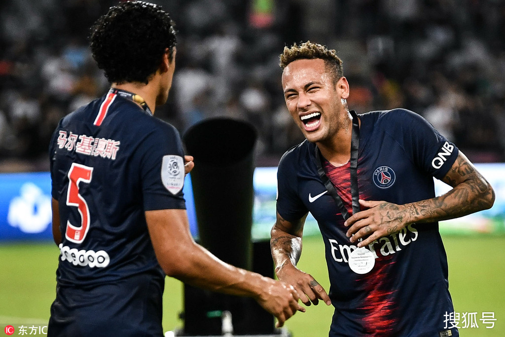 开云体育官方网站-关于美国轻取巴黎，苏亚雷斯高光表现的信息