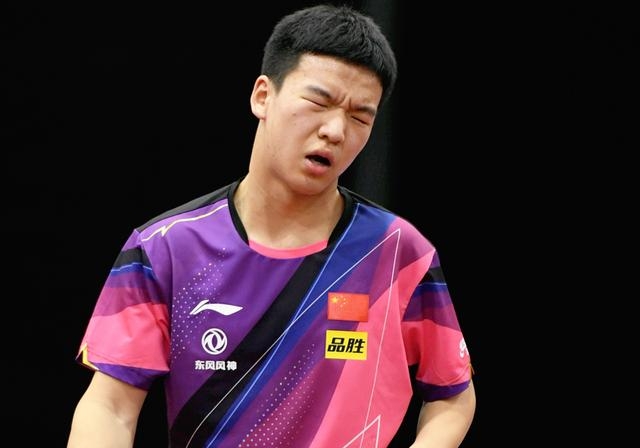 包含瑞典队逆转韩国队，奥恰洛夫刷新纪录的词条