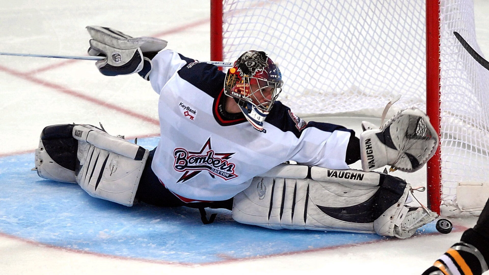 当黄黑风暴席卷马德里，迪巴拉在西决生死战中的王者接管