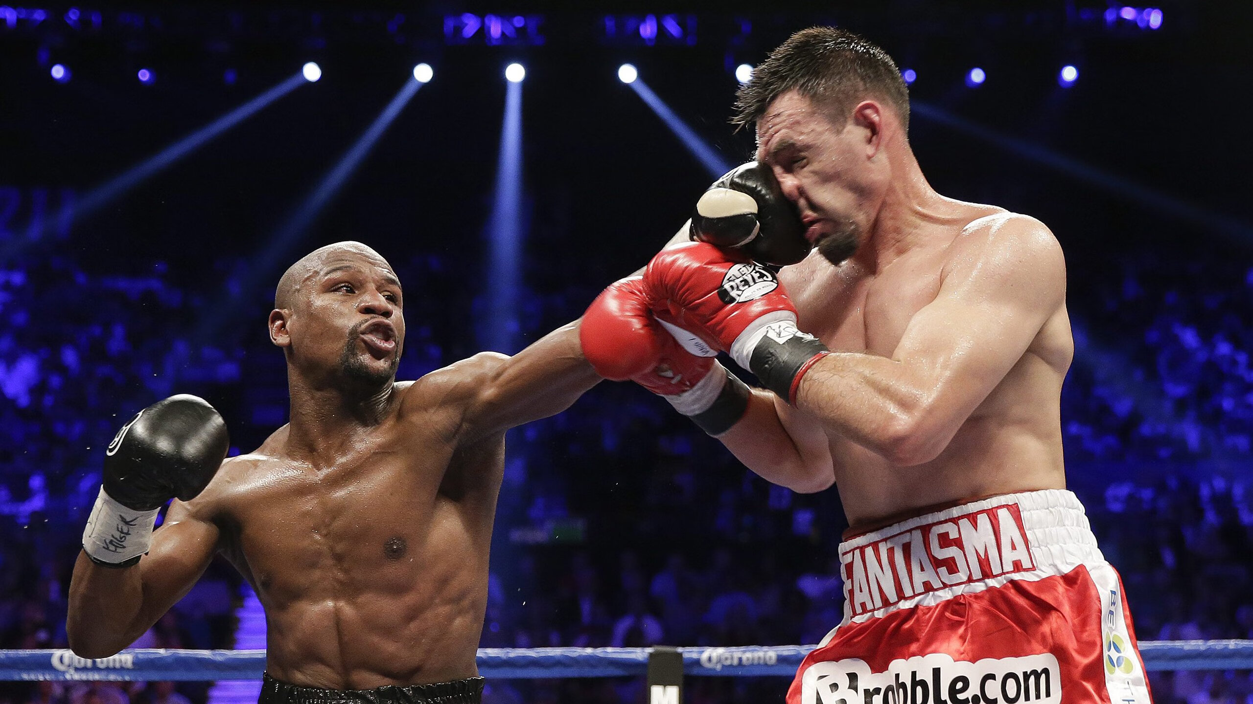 开云体育登录-从南美到欧洲，马丁内利的双重征服—巴拉圭踏平洪都拉斯，欧冠决赛的终极接管